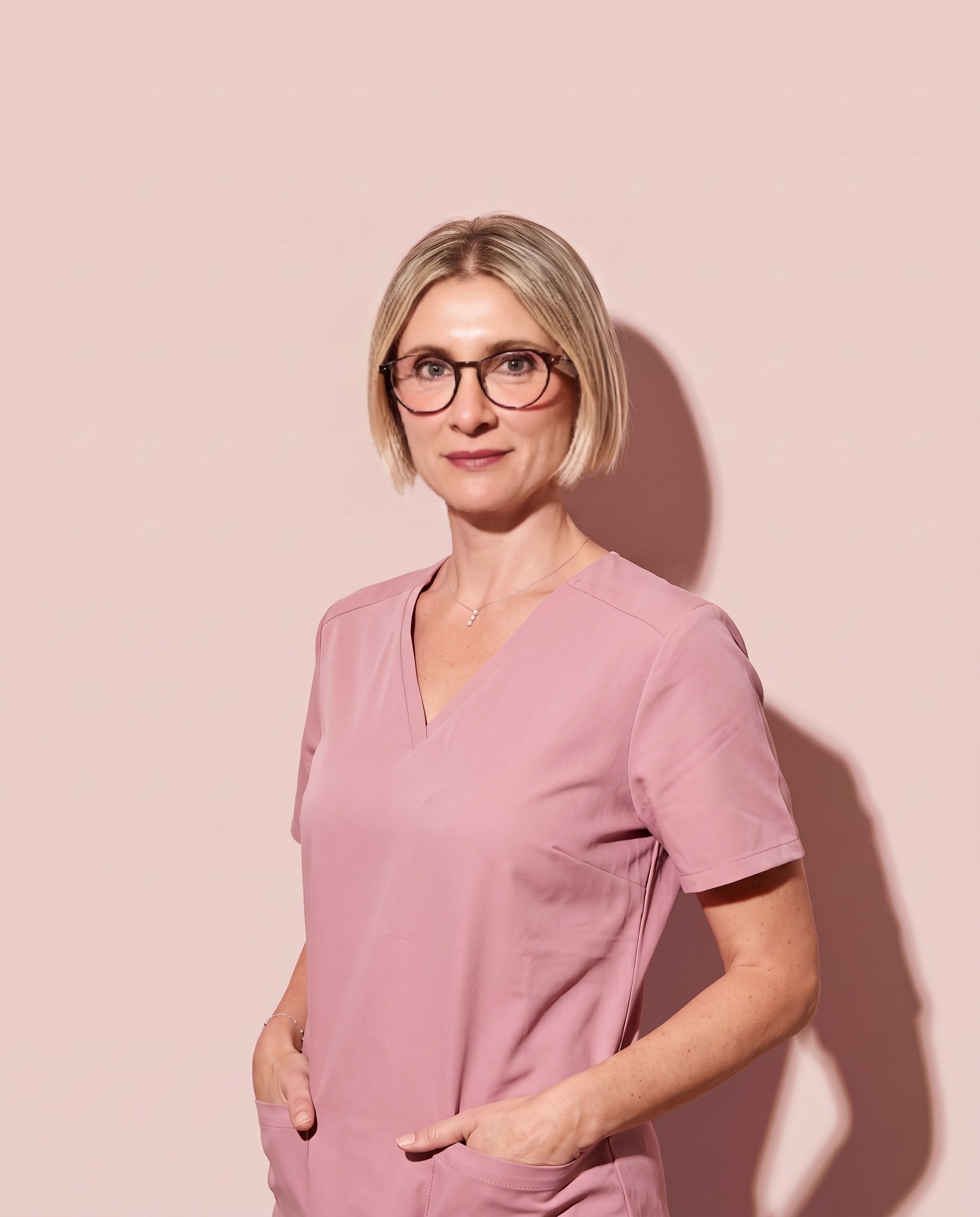Dott.ssa Valentina Sibillotte nello studio di Empoli
